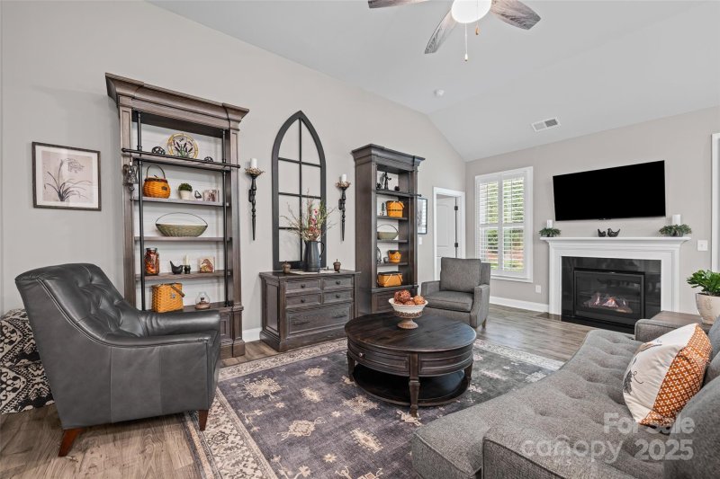 Property image 5 of 466 Hickory View Drive in Timberwood, Rock Hill, SC 29732