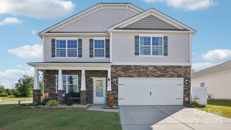 Property image 2 of 3215 Sw Roan Street in Roberta Ridge, Concord, NC 28027