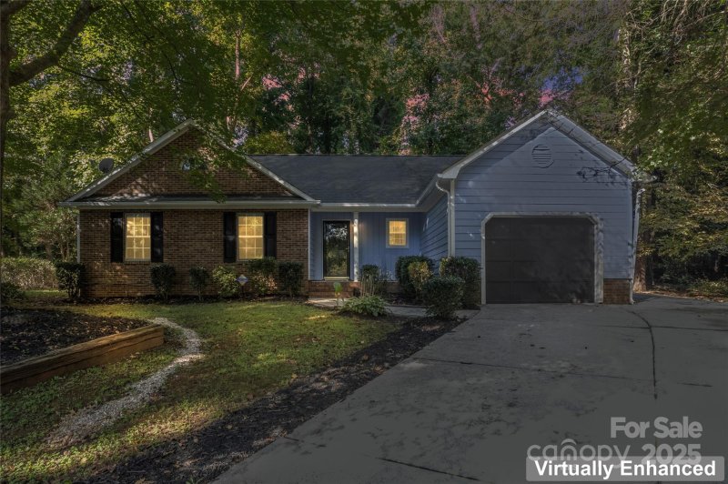 Property image 2 at 5426 Leaford Court, Charlotte, NC 28227