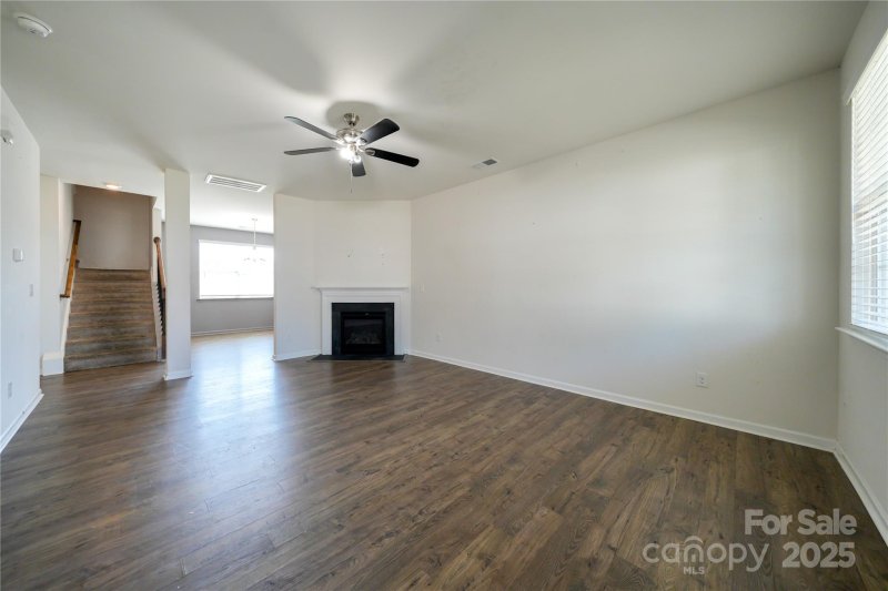 Property image 3 at 2510 Linhay Drive, Charlotte, NC 28216