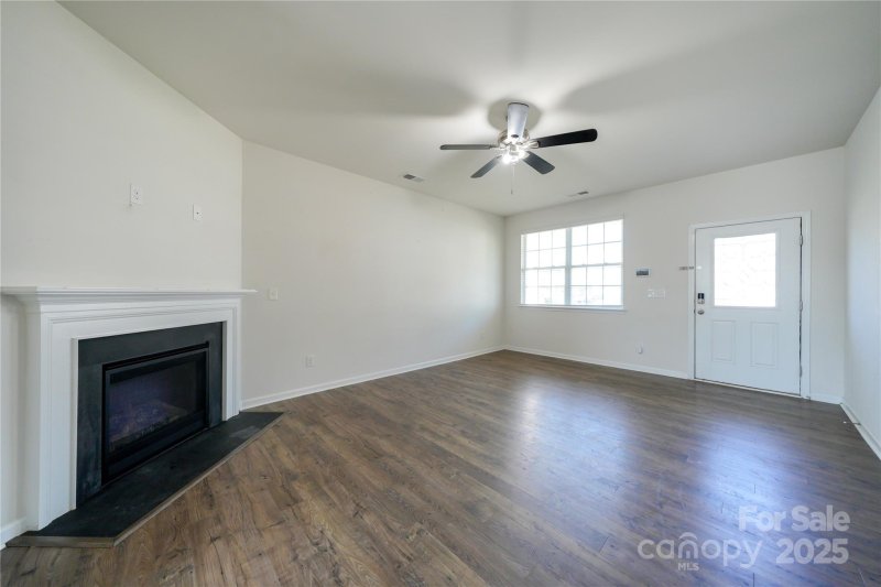 Property image 4 at 2510 Linhay Drive, Charlotte, NC 28216