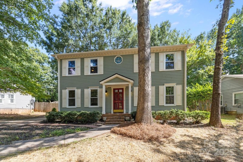 Property image 2 at 8936 Rittenhouse Circle, Charlotte, NC 28270