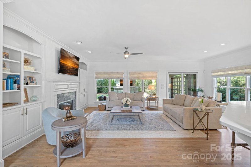 Property image 4 at 18210 Nautique Drive, Cornelius, NC 28031