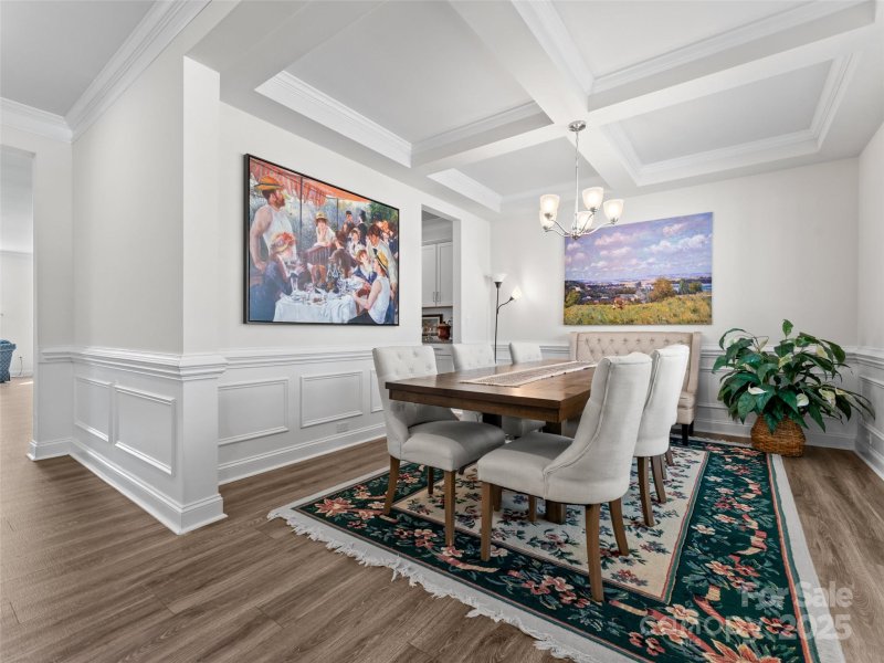 Property image 4 of 108 Thornberry Road in Cantrell Hills, Hendersonville, NC 28792