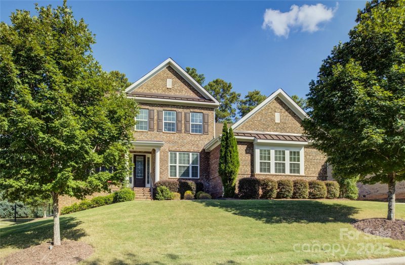 Property image 2 of 16411 Doves Canyon Lane in The Palisades, Charlotte, NC 28278