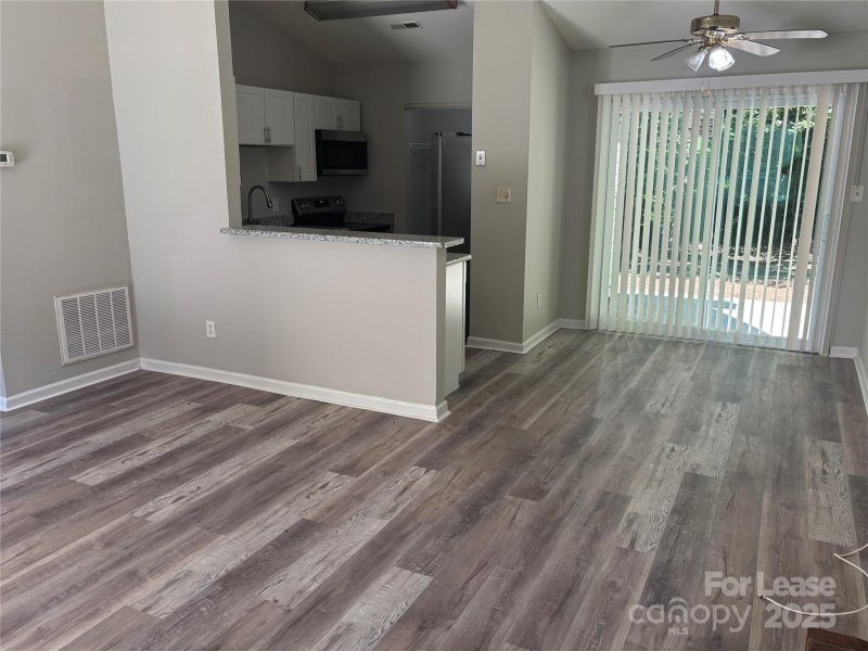 Property image 5 at 6524 Pineburr Road, Charlotte, NC 28211