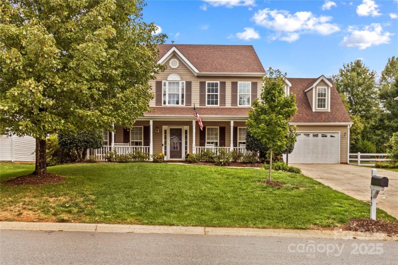 Property image 3 at 145 Royalton Road, Mooresville, NC 28115