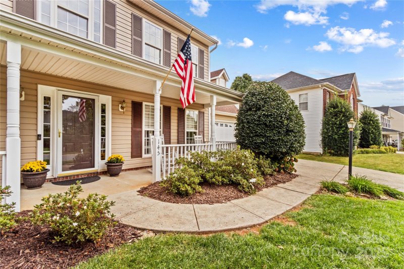 Property image 4 at 145 Royalton Road, Mooresville, NC 28115