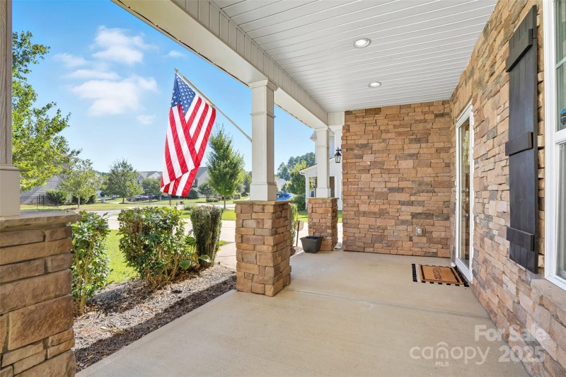 Property image 4 at 2210 Laurens Drive, Concord, NC 28027