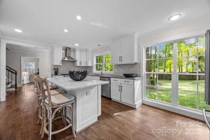 Property image 5 of 6824 Silverwood Lane in Silverwood, Charlotte, NC 28215