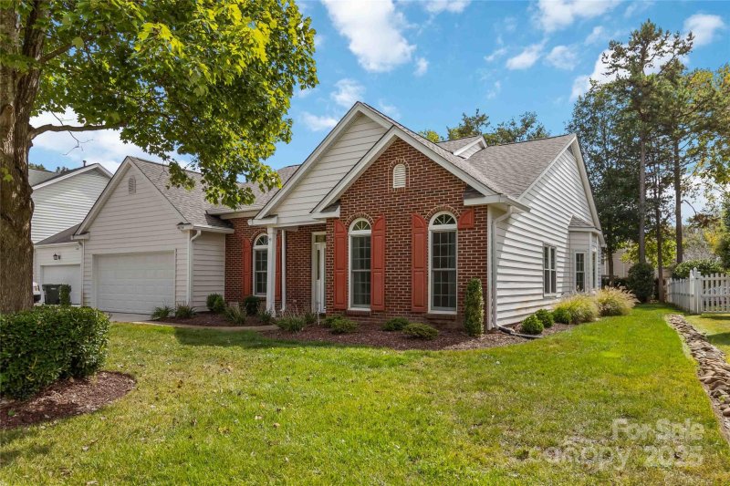 Property image 3 of 4654 Habersham Court in Sheffield Manor, Concord, NC 28027