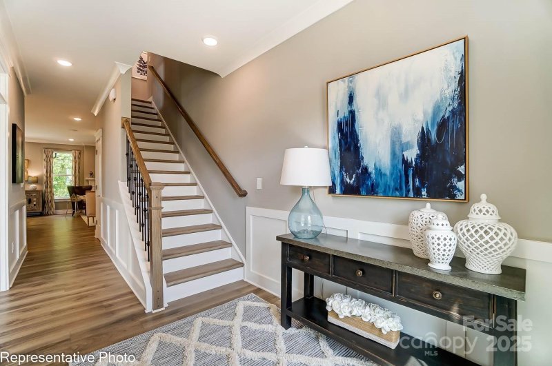 Property image 2 of 124 Longwood Road in Summerlin, Mooresville, NC 28115