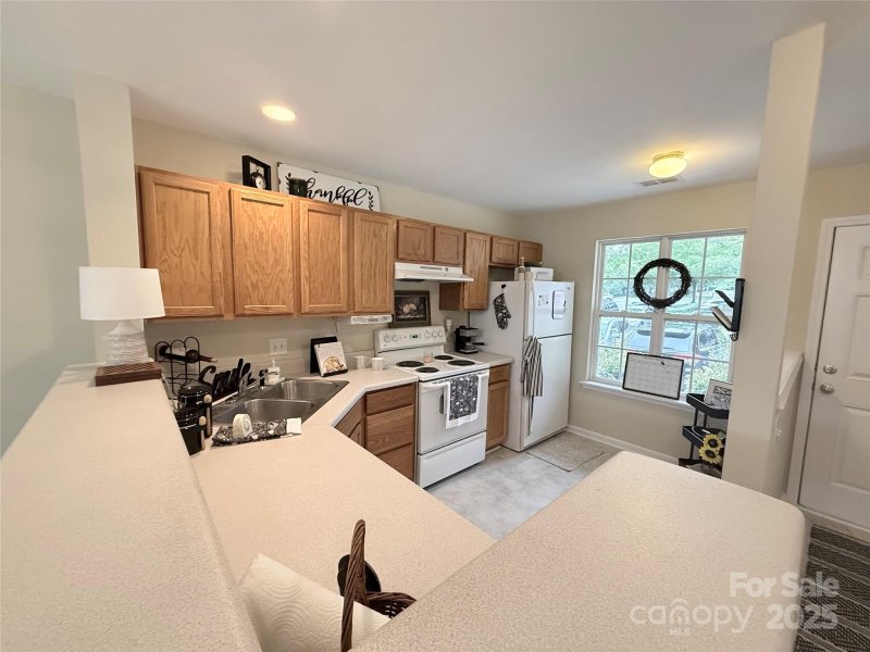 Property image 4 of 331 Wilkes Place Drive in The Townes At River Crossing, Fort Mill, SC 29715