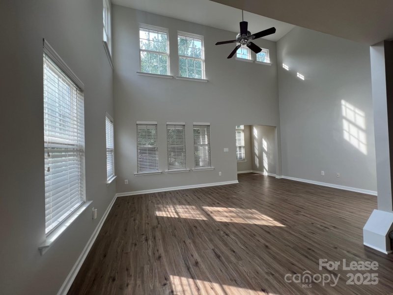 Property image 4 of 18429 Streamline Court in Caldwell Station, Cornelius, NC 28031