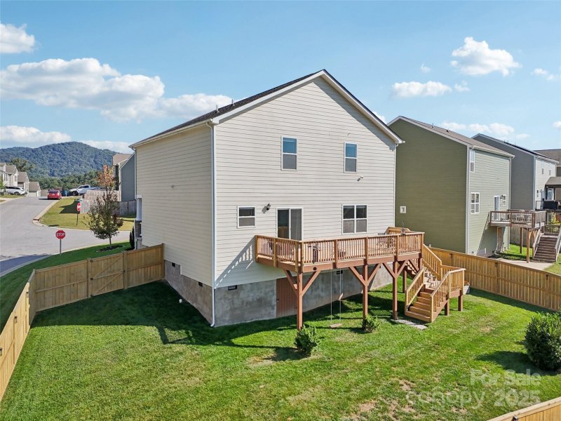 Property image 2 of 356 Tavernier Lane in Holbrook Village, Candler, NC 28715