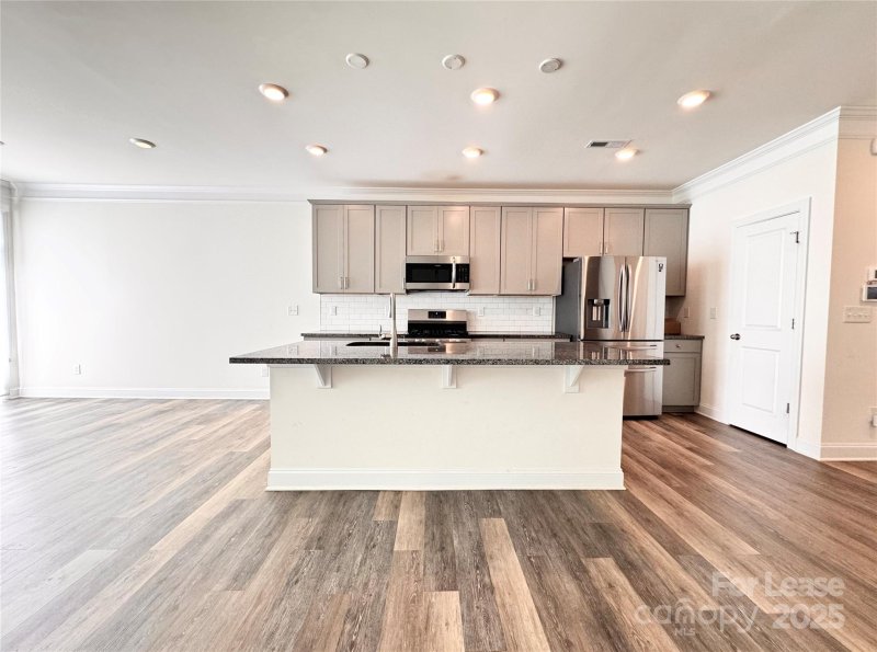 Property image 4 at 6814 Harris Bay Road, Charlotte, NC 28269