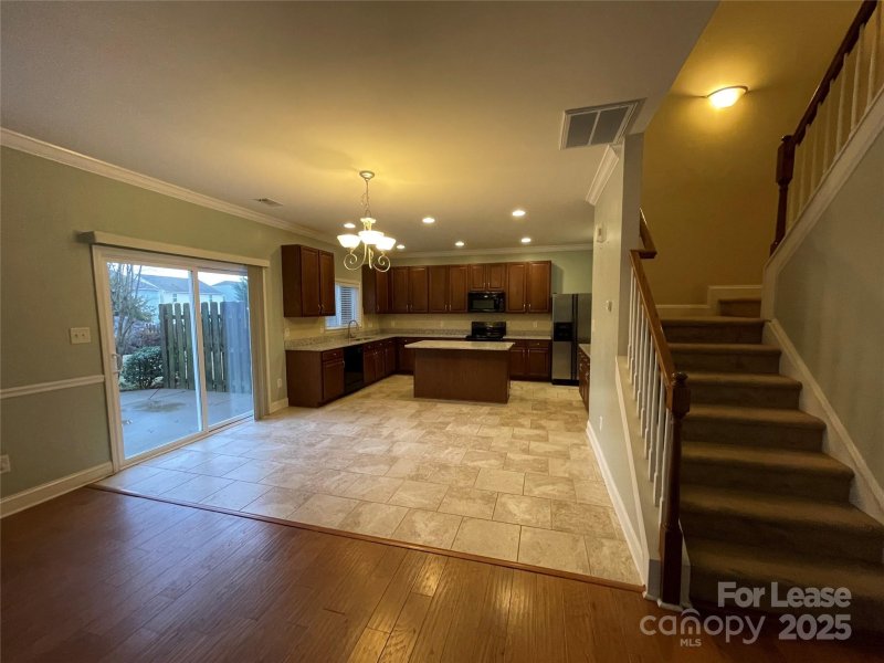 Property image 3 of 12728 Cumberland Cove Drive in Hamilton Lakes, Charlotte, NC 28273