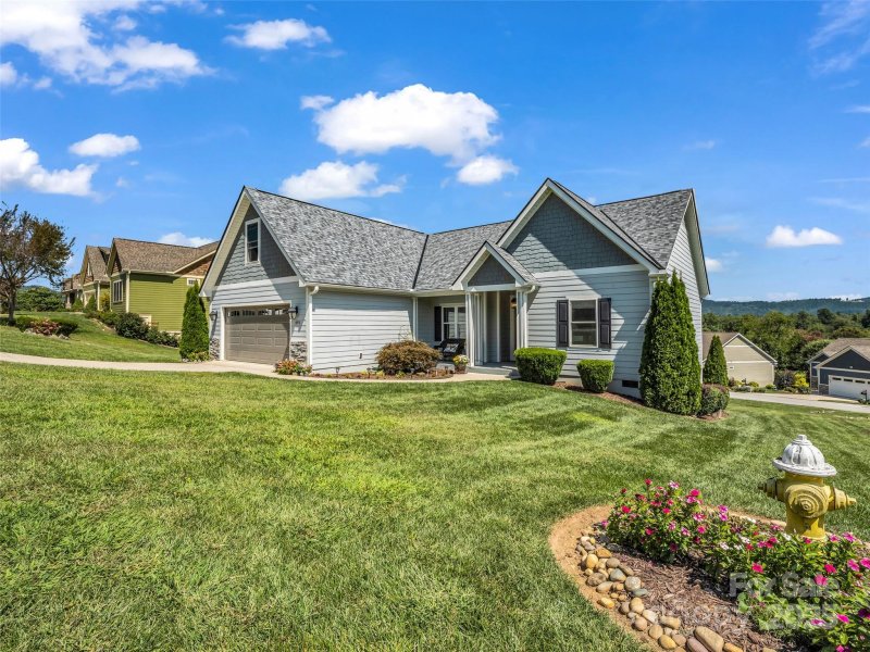 Property image 2 at 492 Blacksmith Run Drive, Hendersonville, NC 28792