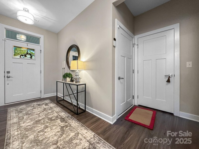 Property image 4 of 10253 Black Locust Lane in Enclave at Holcomb, Charlotte, NC 28215