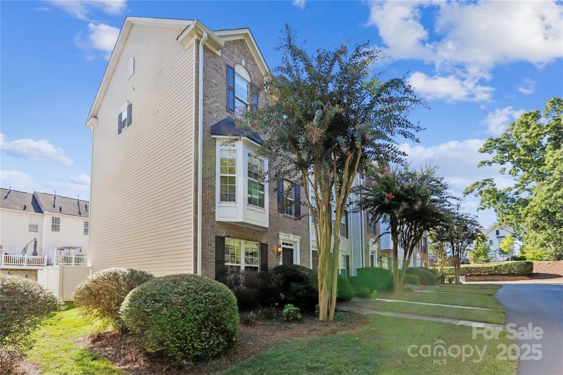 Property image 3 of 8165 Millwright Lane in Stillwater, Charlotte, NC 28277