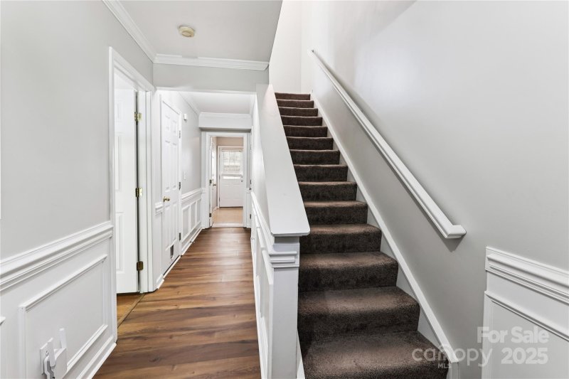 Property image 5 of 8165 Millwright Lane in Stillwater, Charlotte, NC 28277