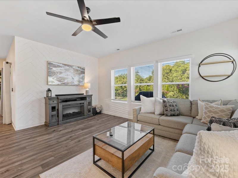 Property image 4 at 2729 Arbor Loop Drive, Charlotte, NC 28217