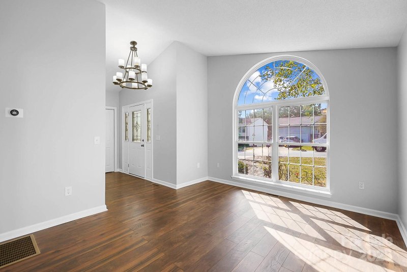 Property image 4 of 5079 Sable Court in Braxton Estates, Concord, NC 28025