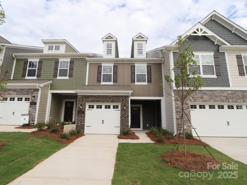 3230 Lilac Grove Drive