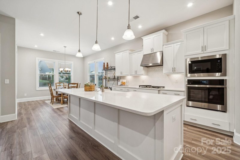 Property image 5 of 1010 Carlyle Lane in Cresswind at Wesley Chapel, Monroe, NC 28110