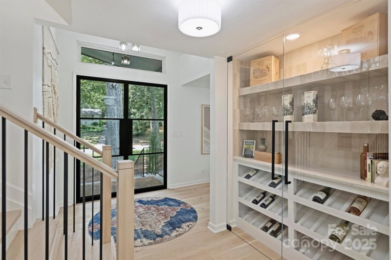 Property image 5 of 823 Wingrave Drive in Lansdowne, Charlotte, NC 28270