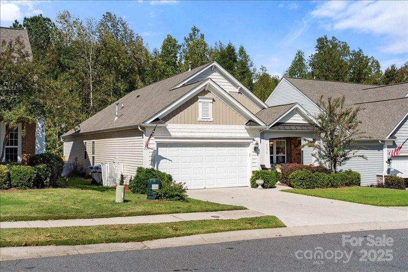Property image 2 of 5178 Cressingham Drive in Belair at Carolina Lakes, Fort Mill, SC 29707