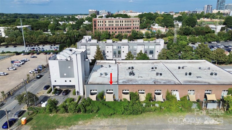 Property image 5 of 933 Westmere Avenue in Skybox, Charlotte, NC 28208