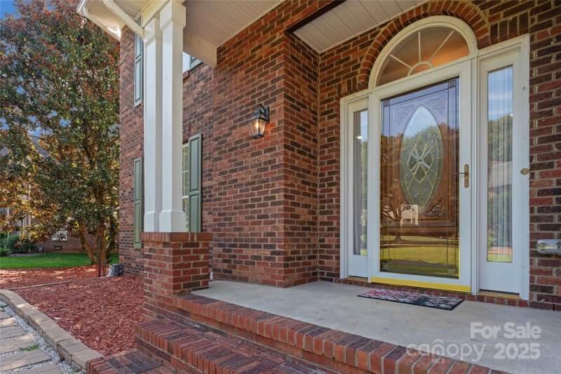 Property image 2 of 220 35th Avenue in Hunters Run, Hickory, NC 28601