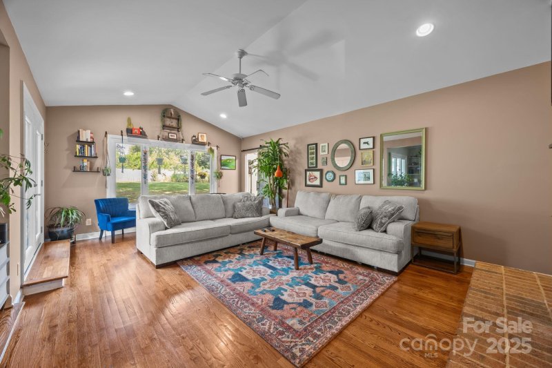 Property image 3 at 7001 Pleasant Drive, Charlotte, NC 28211