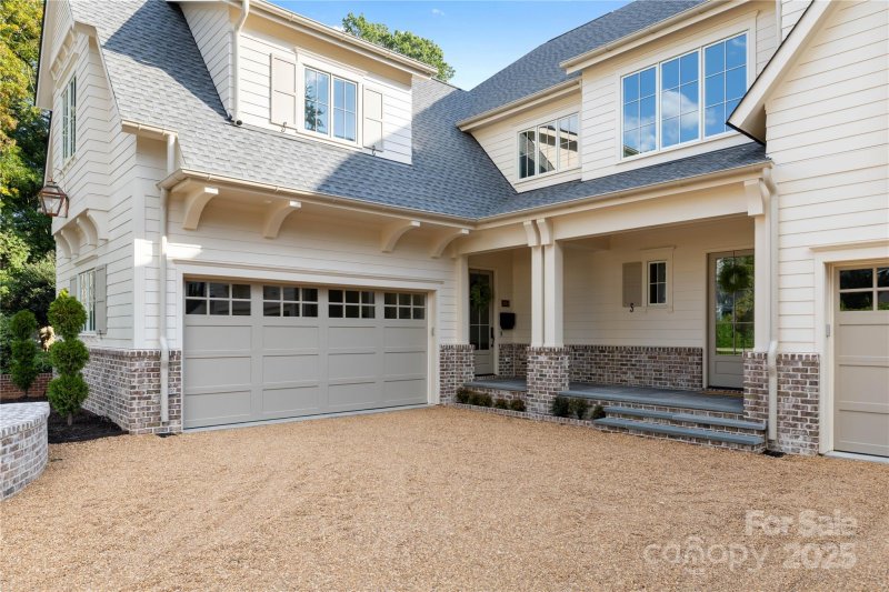 Property image 5 of 2014 Greenway Avenue in Elizabeth, Charlotte, NC 28204