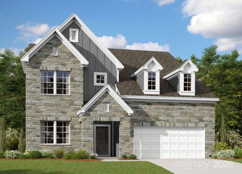 Avienmore, Charlotte Community