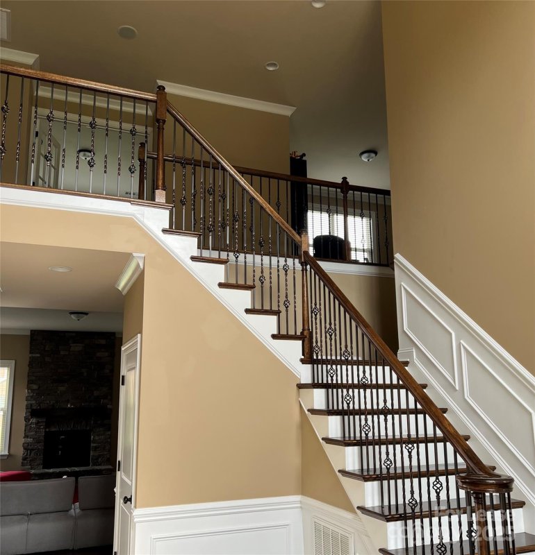 Property image 4 of 720 Ridgelake Drive in Lake Forest Preserve, Weddington, NC 28104