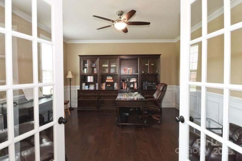Property image 5 of 720 Ridgelake Drive in Lake Forest Preserve, Weddington, NC 28104