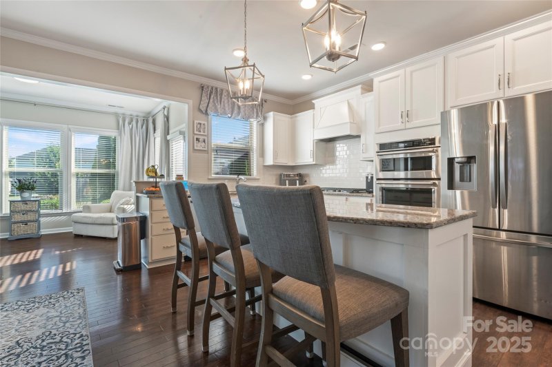 Property image 2 of 12416 Current Drive in Chapel Cove, Charlotte, NC 28278