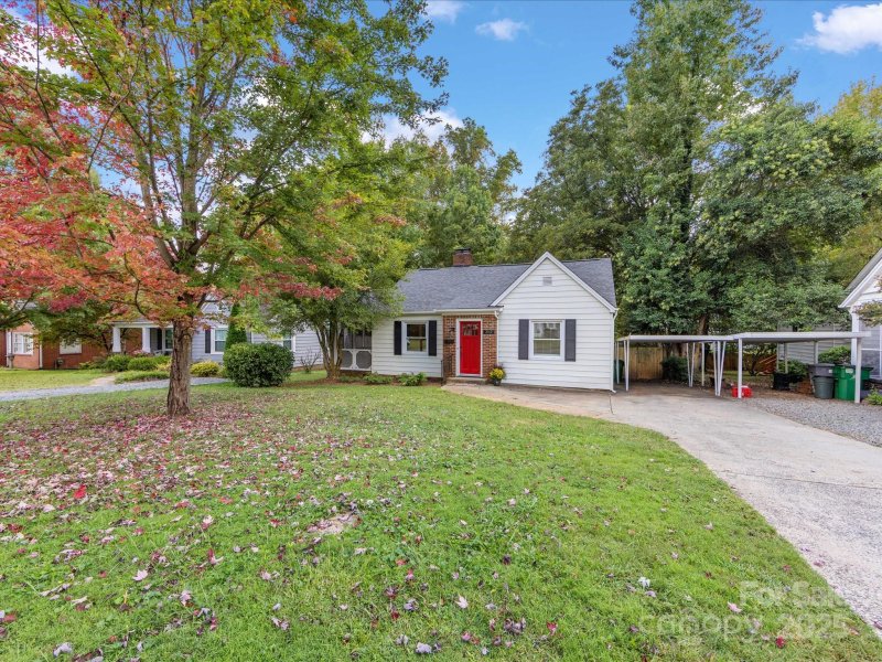 Property image 2 at 3112 Westmoreland Avenue, Charlotte, NC 28205