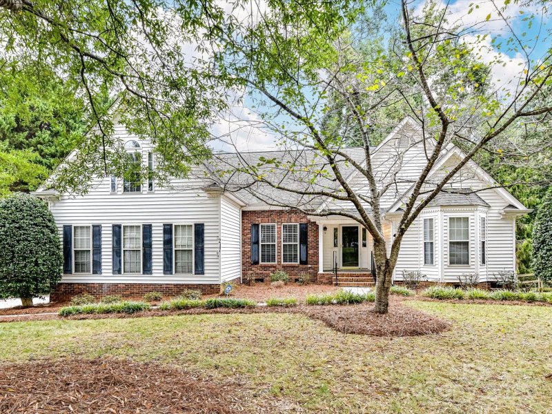 Property image 2 of 217 Horn Tassel Court in Hunters Pointe, Indian Trail, NC 28079