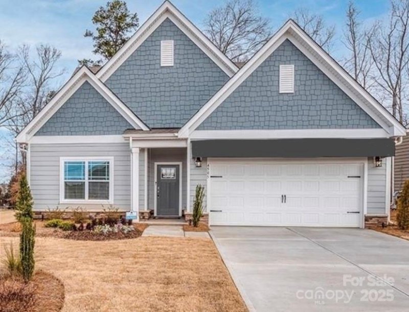 Grove Manor, Waxhaw Community