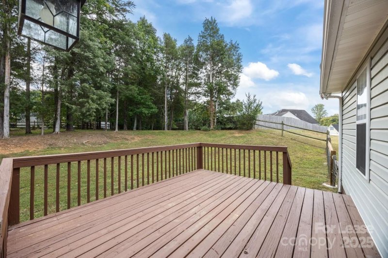 Property image 2 at 861 Loch Lomond Circle, Concord, NC 28025