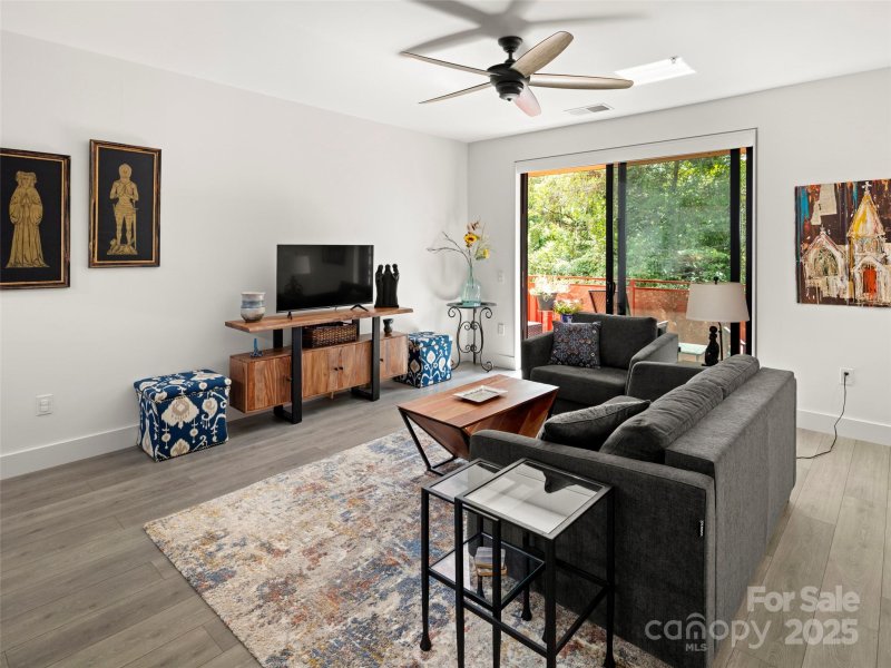 Property image 3 of 68 Craven Street in The Landings, Asheville, NC 28806