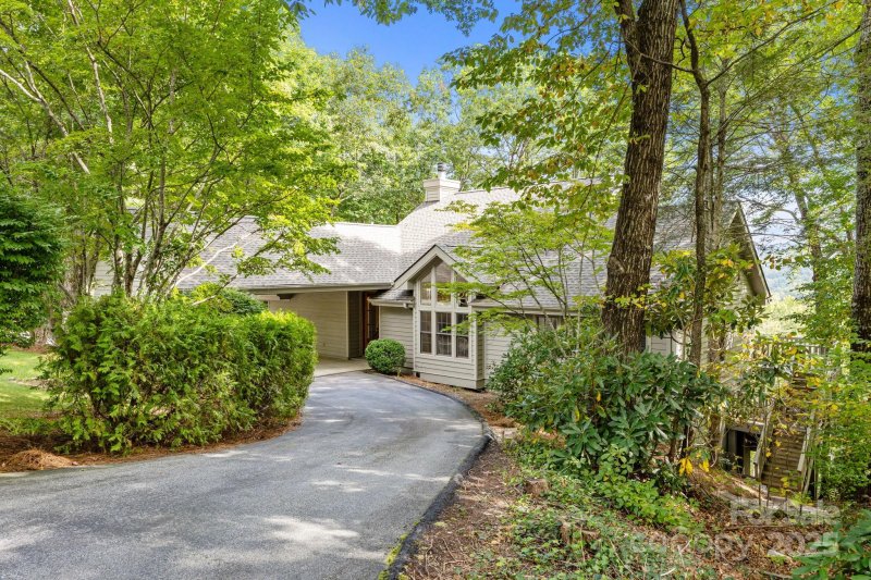 Property image 2 at 294 Club Colony Lane, Lake Toxaway, NC 28747