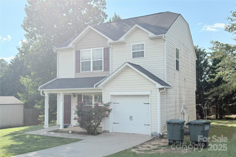 Property image 3 of 1179 Salvadore Court in Cherry Park, Gastonia, NC 28052