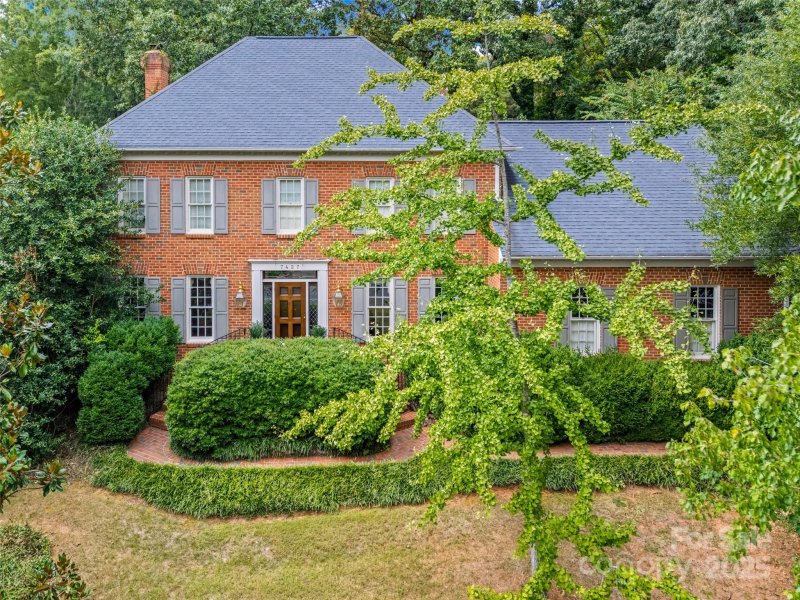 Bellemeade, Charlotte Community