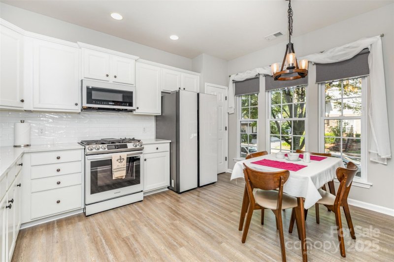 Property image 4 of 810 Granby Drive in Baxter Village, Fort Mill, SC 29708