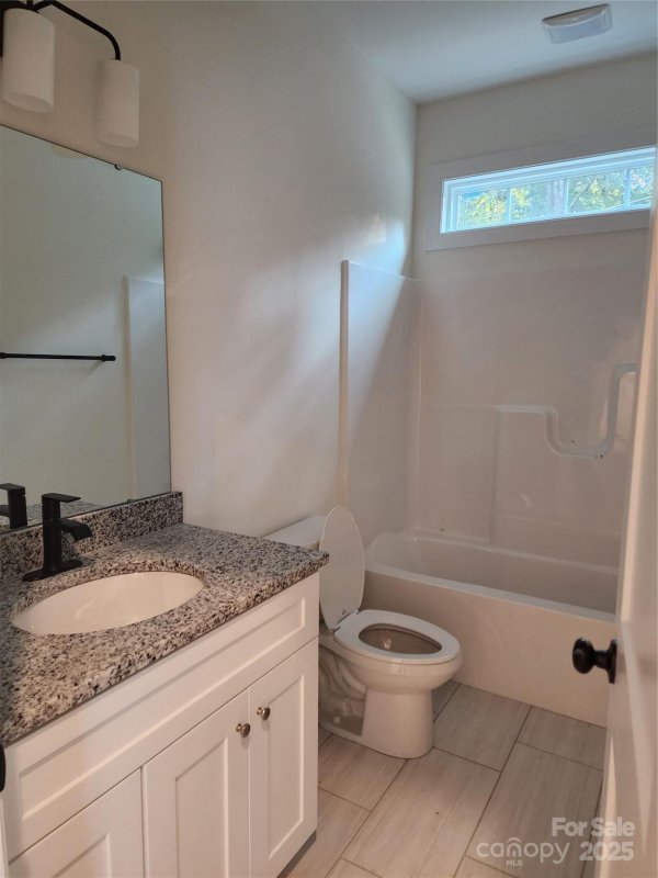 Property image 5 of 854 Hillcroft Place in Ragin Estates, Rock Hill, SC 29732