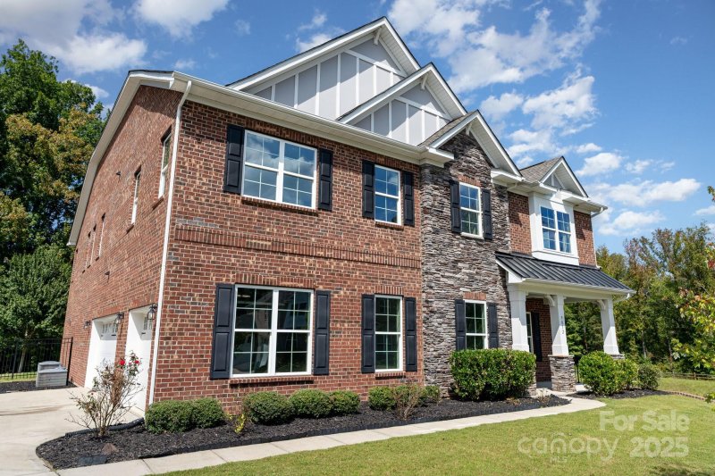 Property image 4 of 9032 Cornflower Drive in Blume, Harrisburg, NC 28075